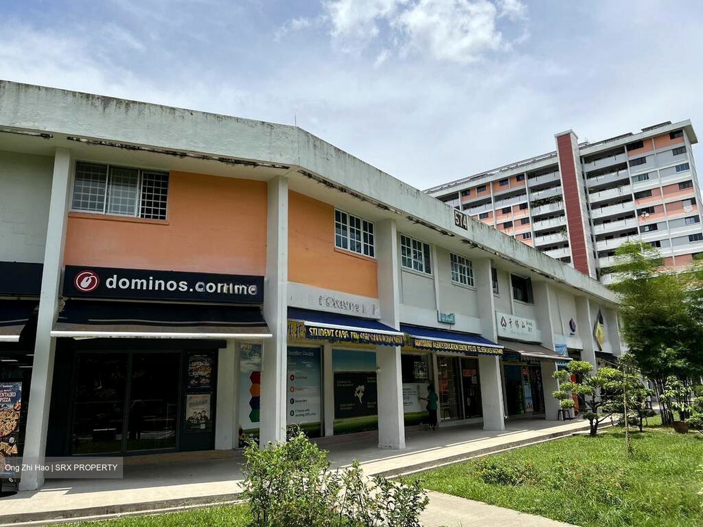 Ang Mo Kio Avenue 10 (D20), Retail #570927341